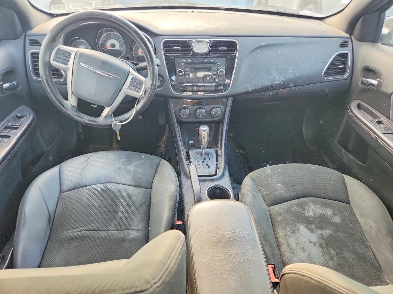 2012 Chrysler 200 Touring