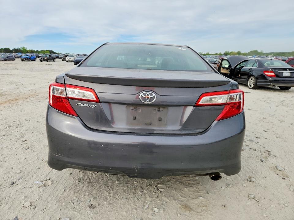 2012 Toyota Camry se