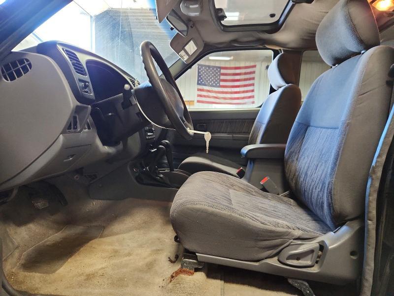 1999 Nissan Frontier XE-V6