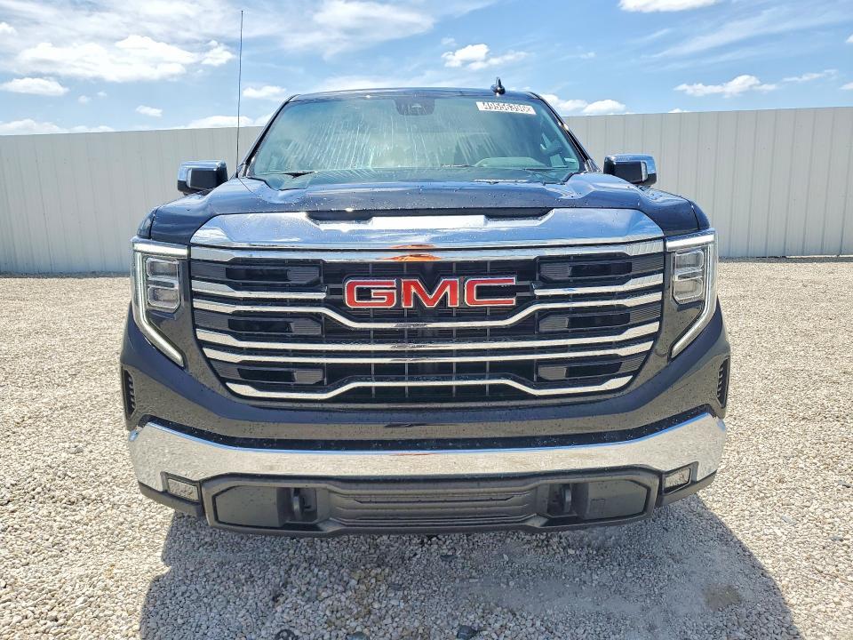2026 GMC Sierra C1500 SLT