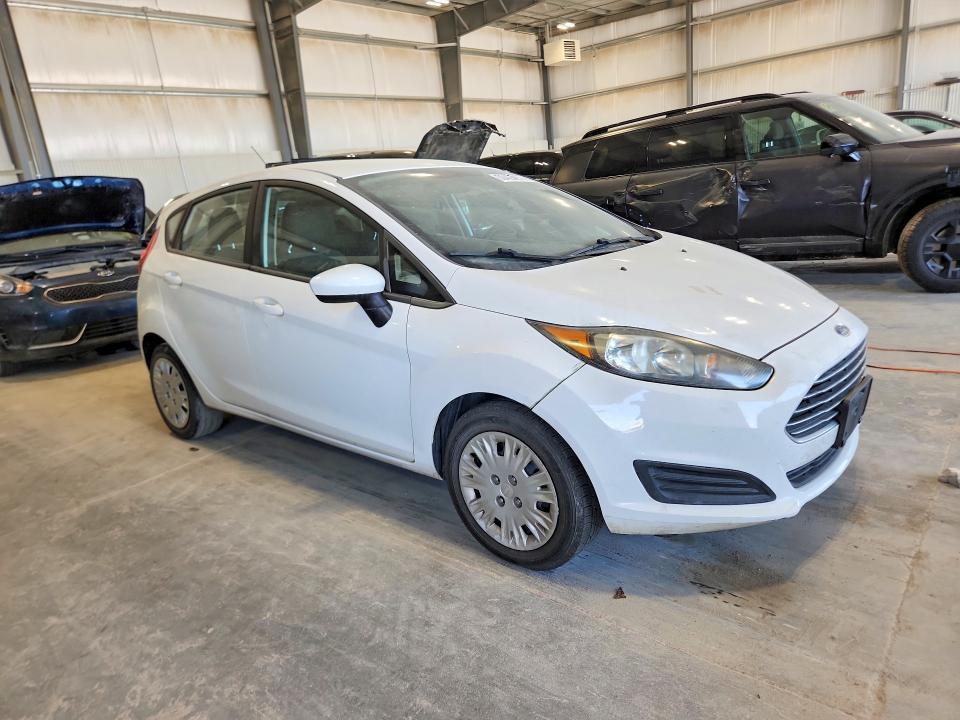 2016 Ford Fiesta s