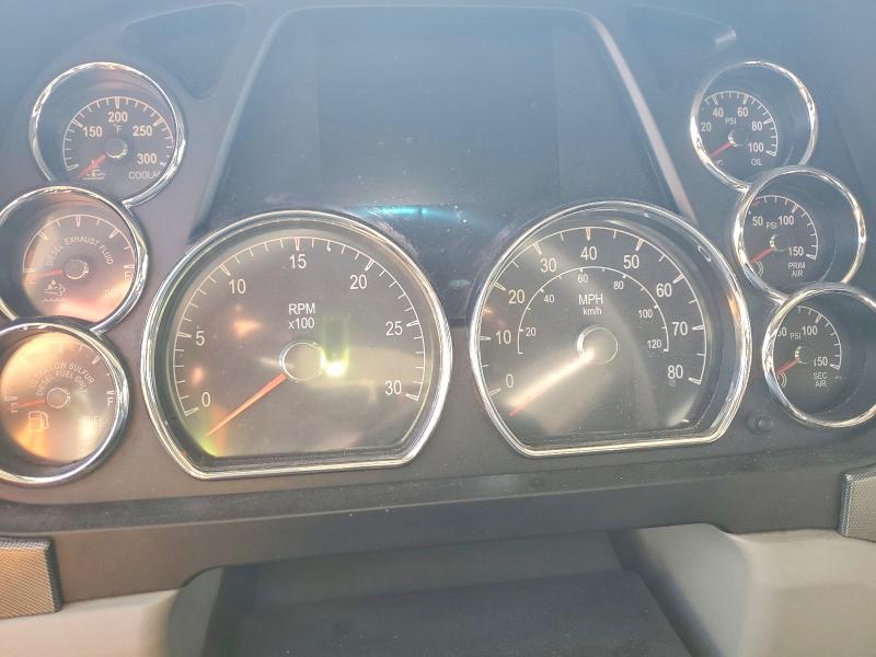 2020 Peterbilt 579 Semi Truck