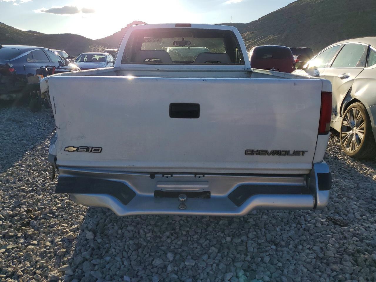 1996 Chevrolet S Truck S10