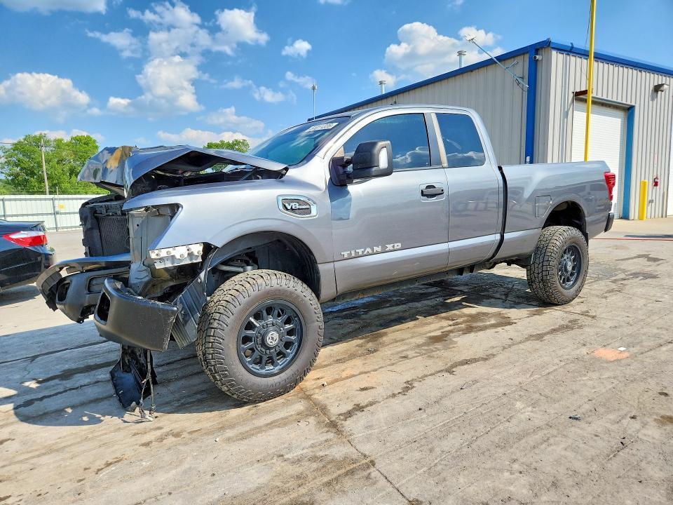 2018 Nissan Titan XD S