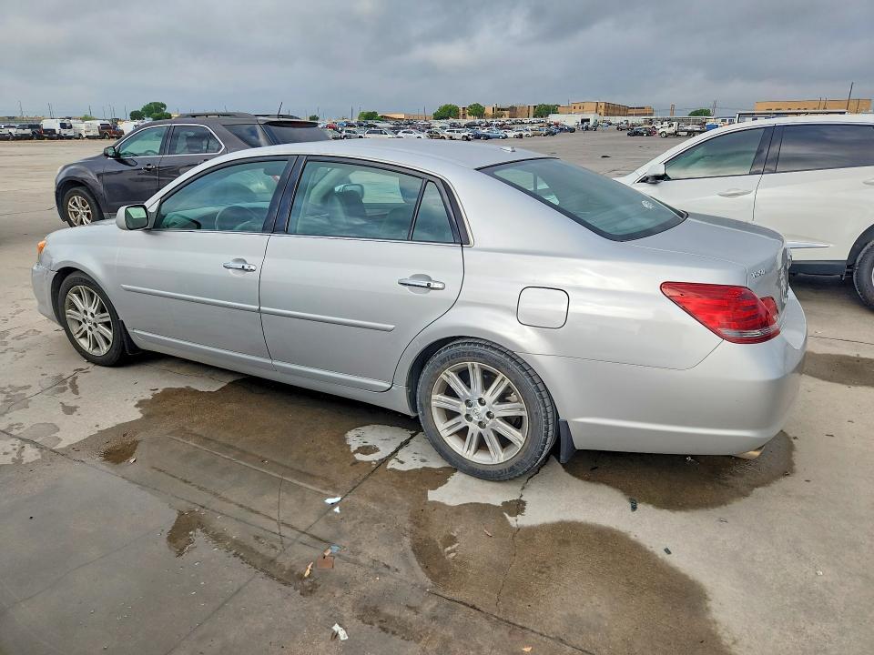 2010 Toyota Avalon Limited