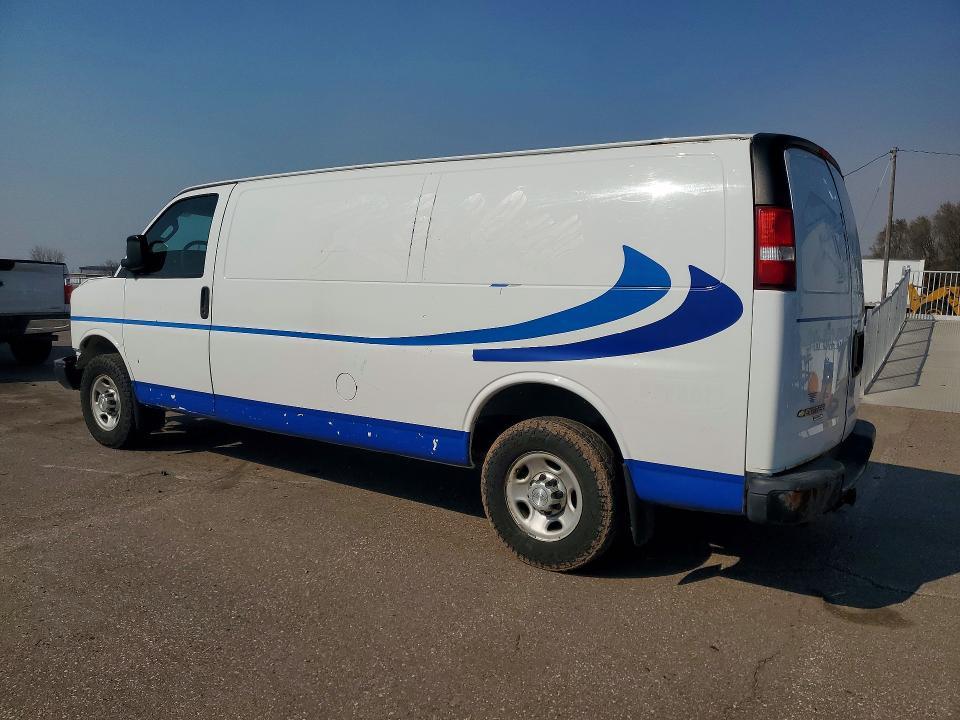 2016 Chev 28