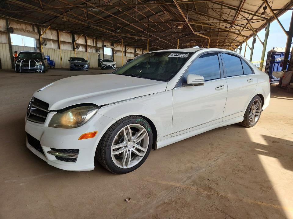 2014 Mercedes-Benz C 250