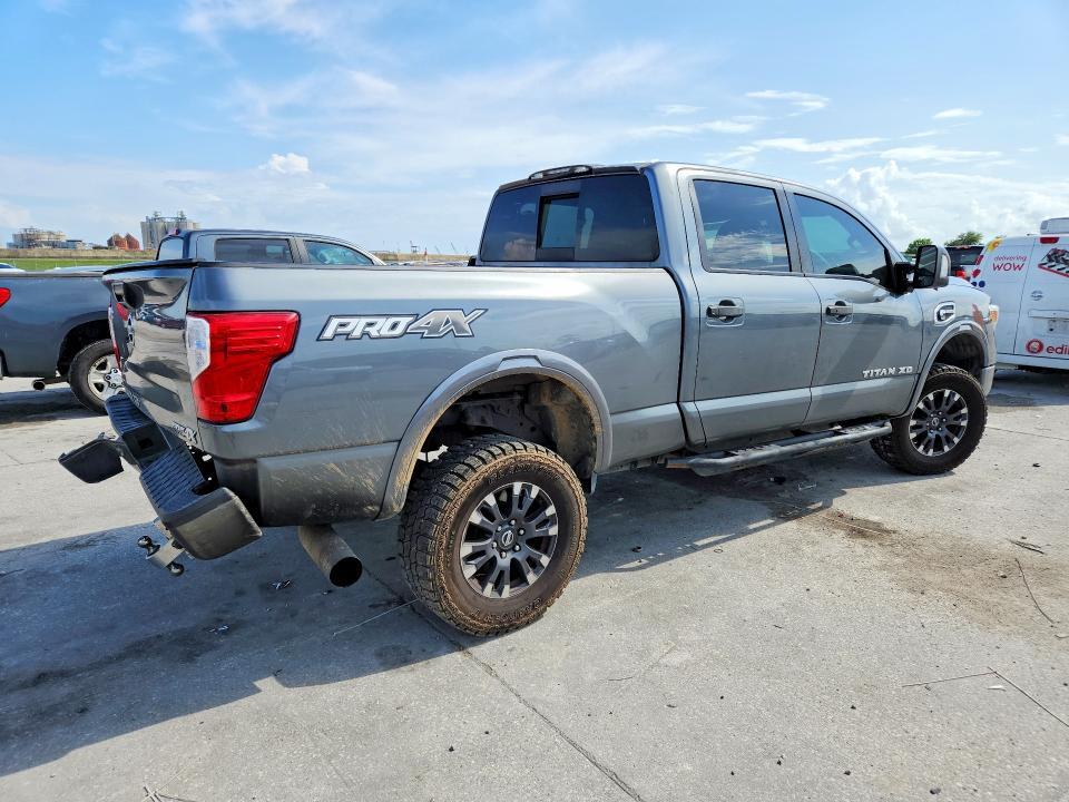 2018 Nissan Titan XD PRO-4X