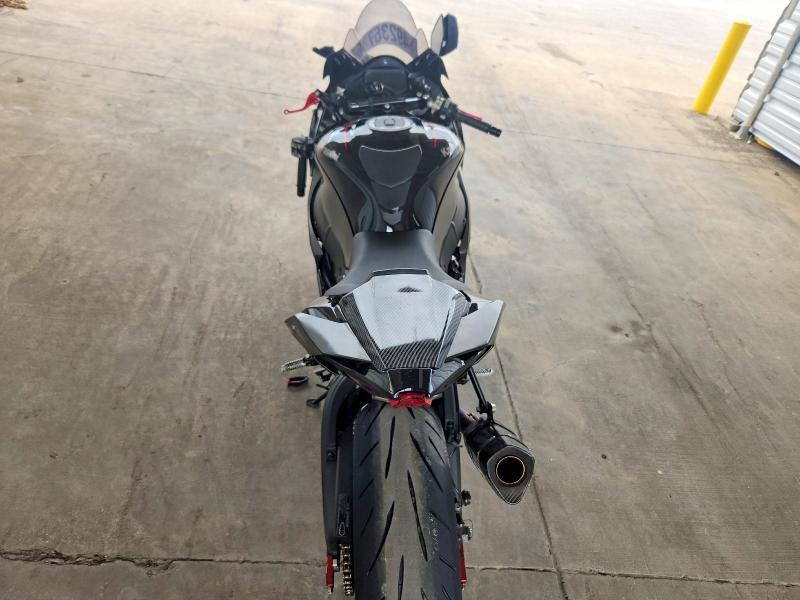 2022 Kawasaki ZX1002 Ninja