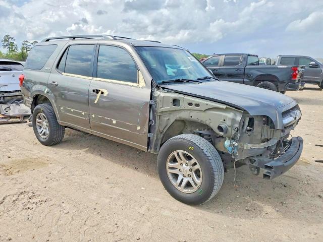 2005 Toyota Sequoia SR5