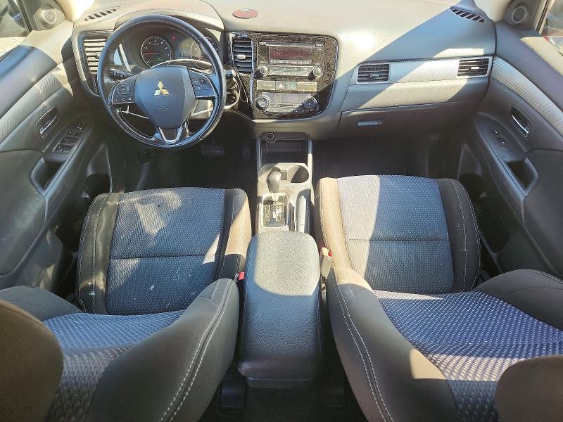 2016 Mitsubishi Outlander es
