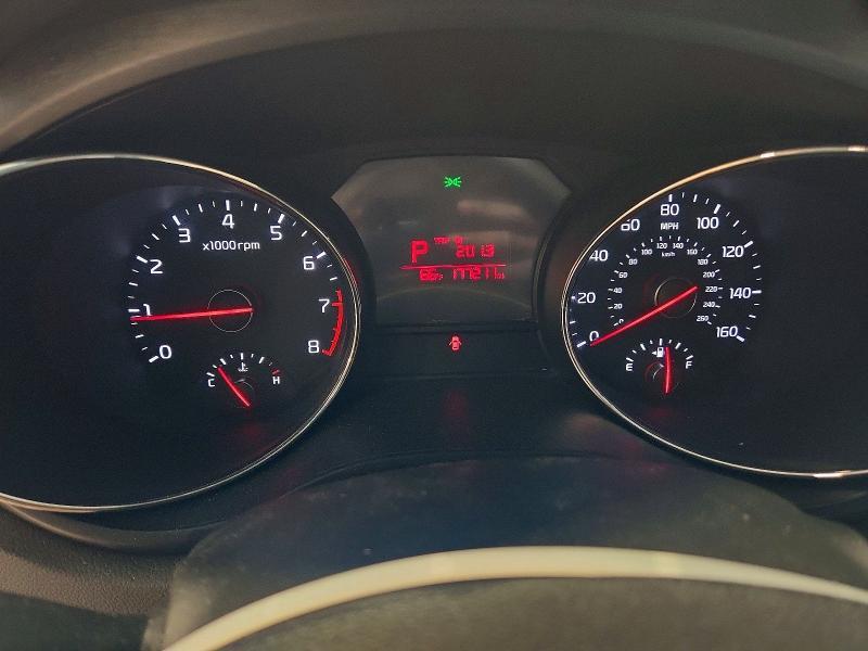 2017 KIA Sedona lx