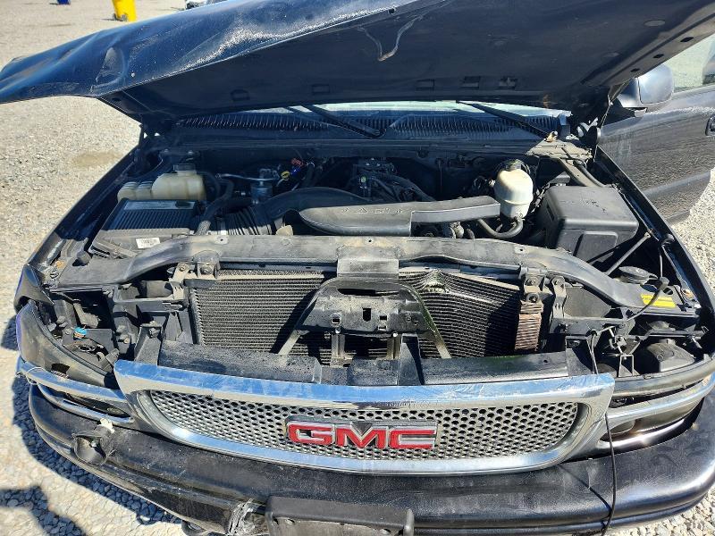 2004 GMC Yukon Denali