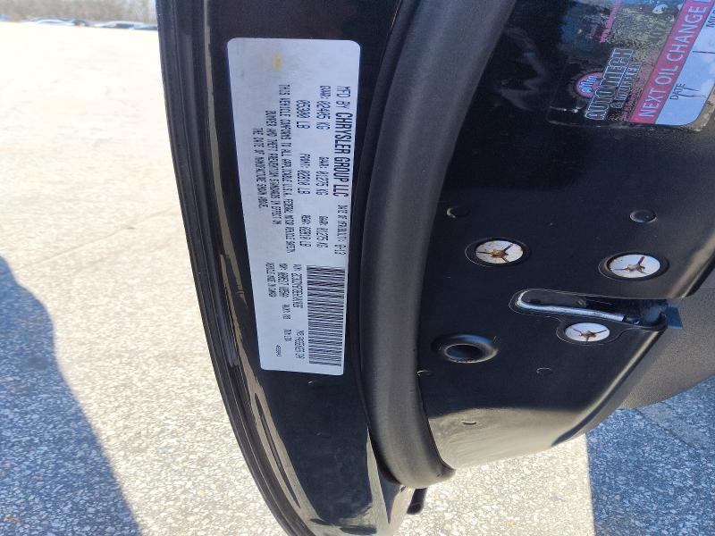 2014 Dodge Challenger r