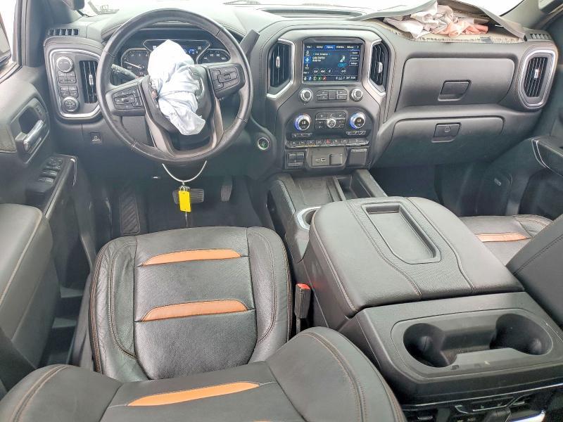2021 GMC Sierra K1500 AT4