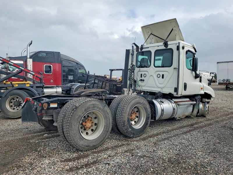2019 Freigliner 2019 Freightliner Cascadia 125 Semi Truck