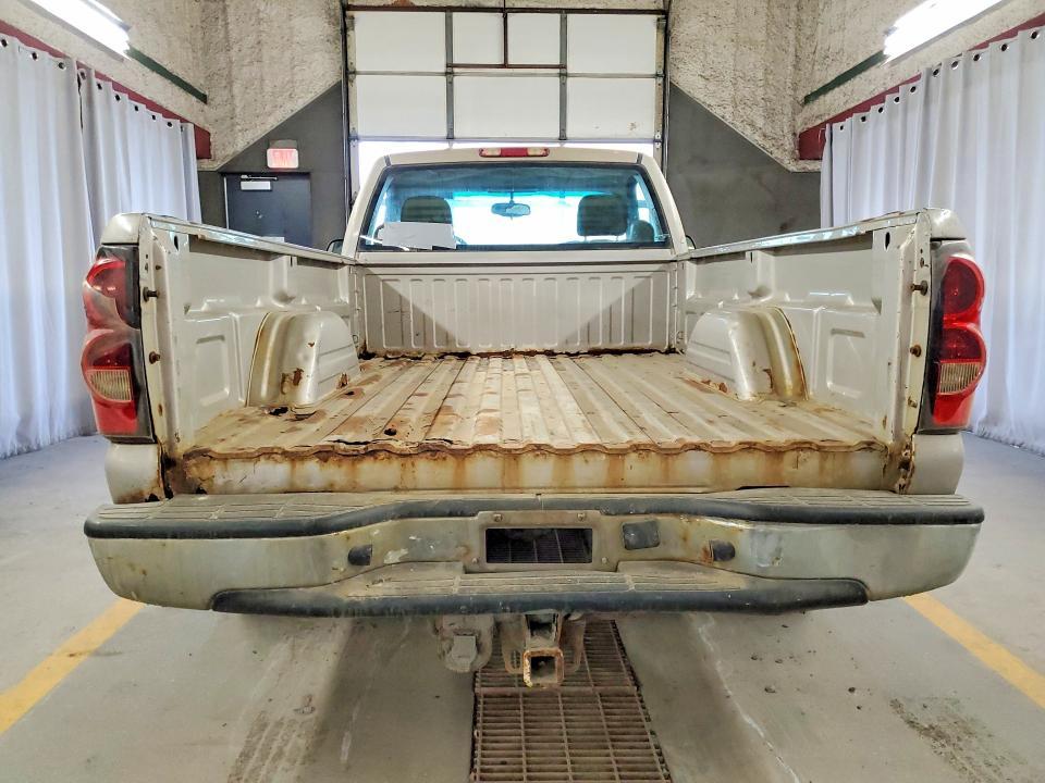 2005 Chevrolet Silverado C1500