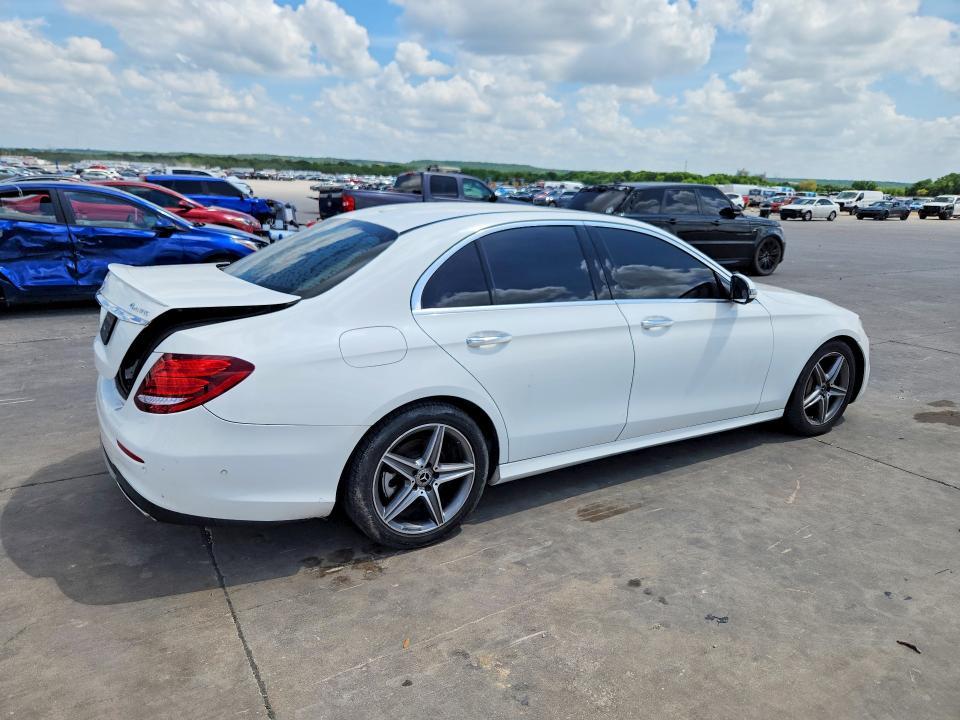 2017 Mercedes-Benz E 300 4matic