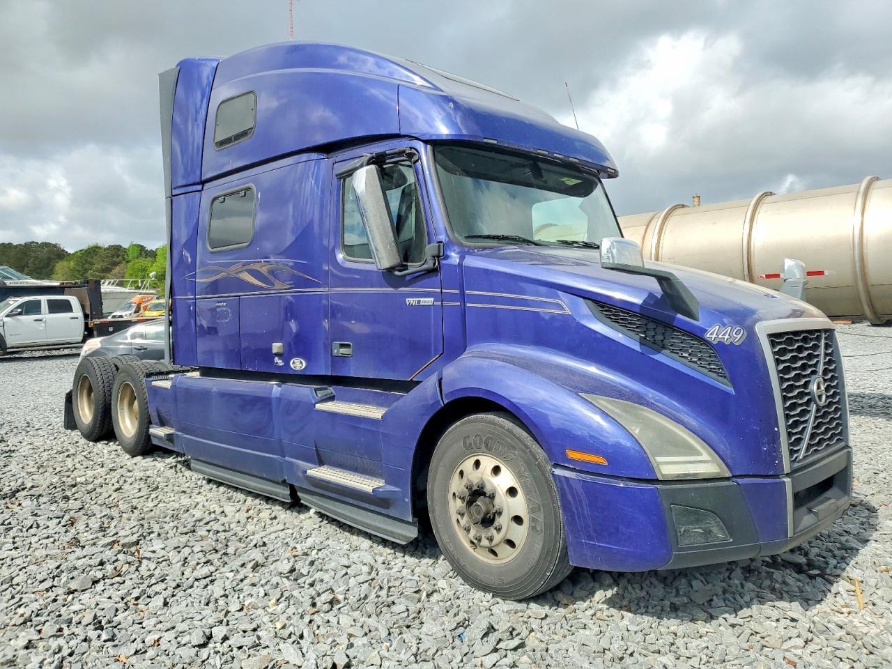 2019 Volv Recreational Vehicle (RV)