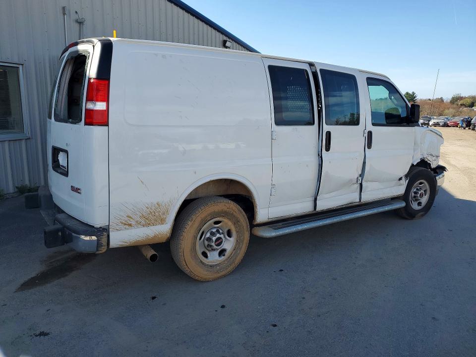 2025 GMC Savana 2500 Cargo Delivery van