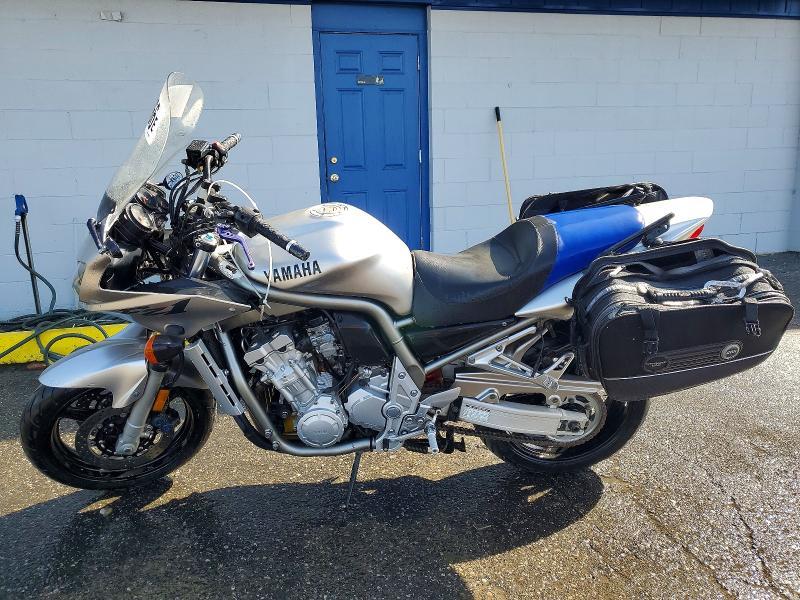 2003 Yamaha FZS1000