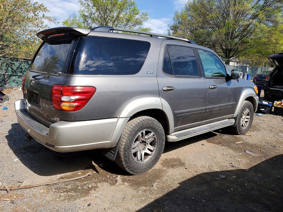 2003 Toyota Sequoia SR5