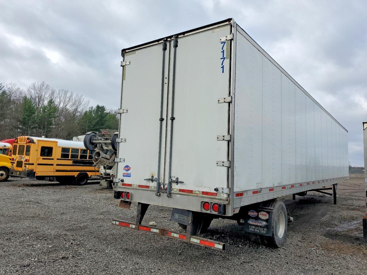 2014 Utility VS2DX DRY Van Trailer