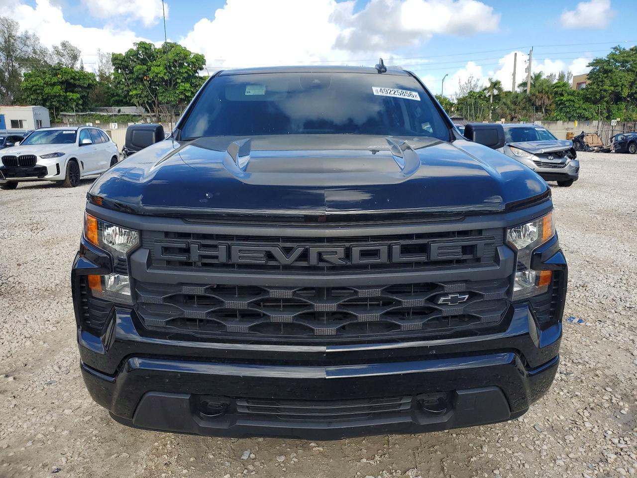 2024 Chevrolet Silverado C1500 Custom