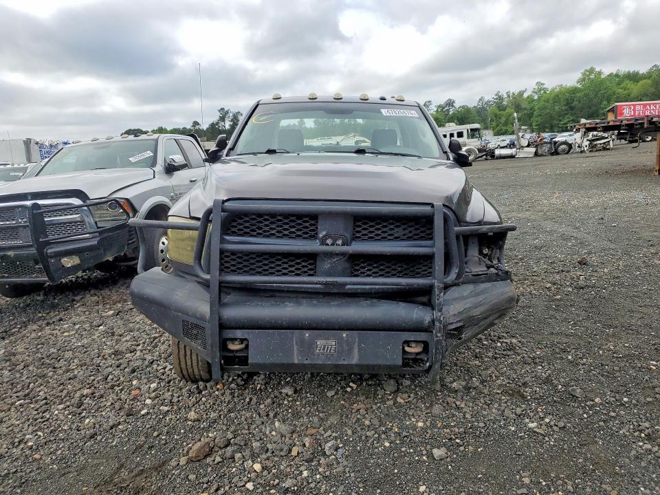 2017 Dodge RAM 2500 ST Flatbed Truck