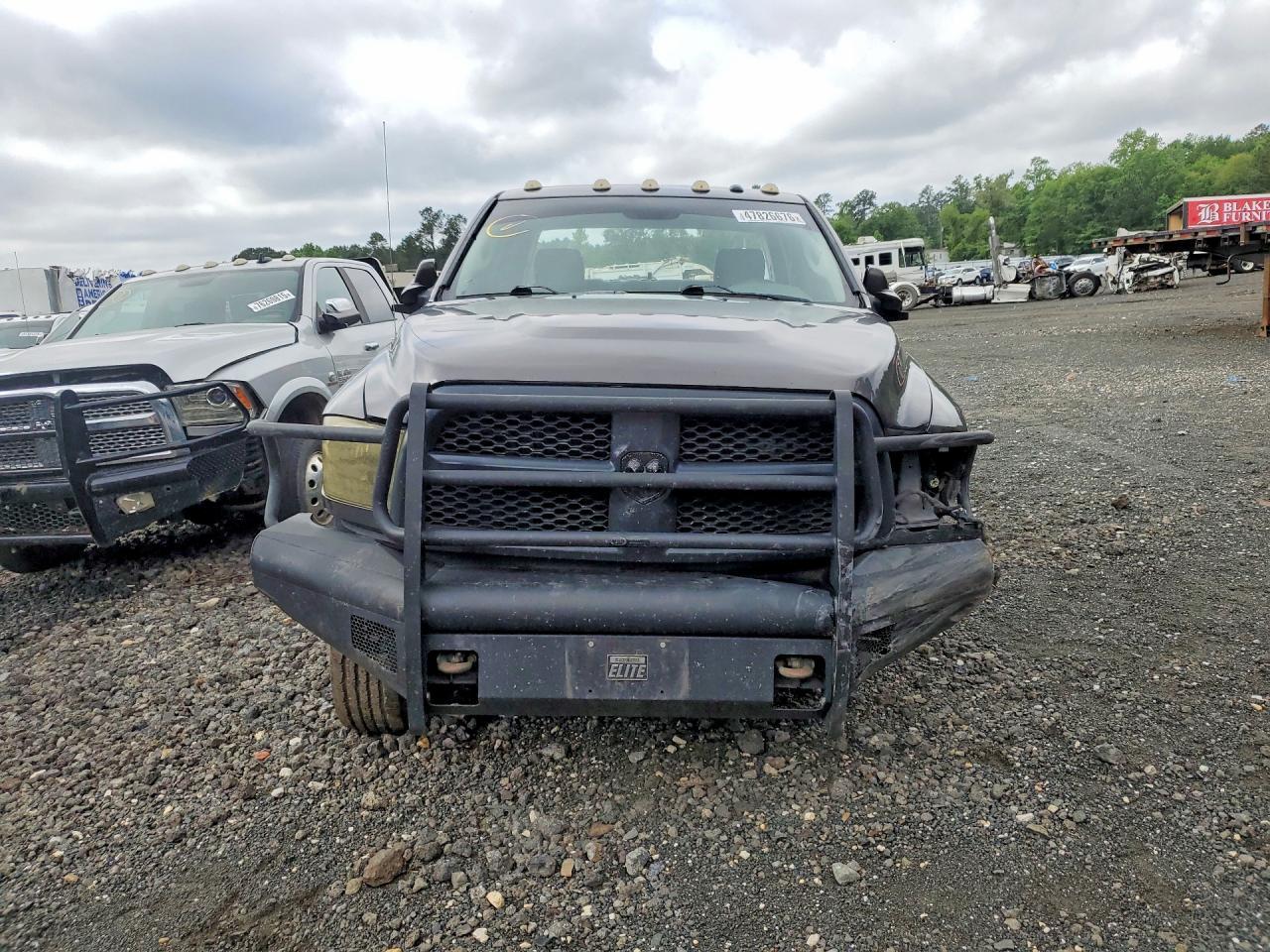 2017 Dodge RAM 2500 ST Flatbed Truck