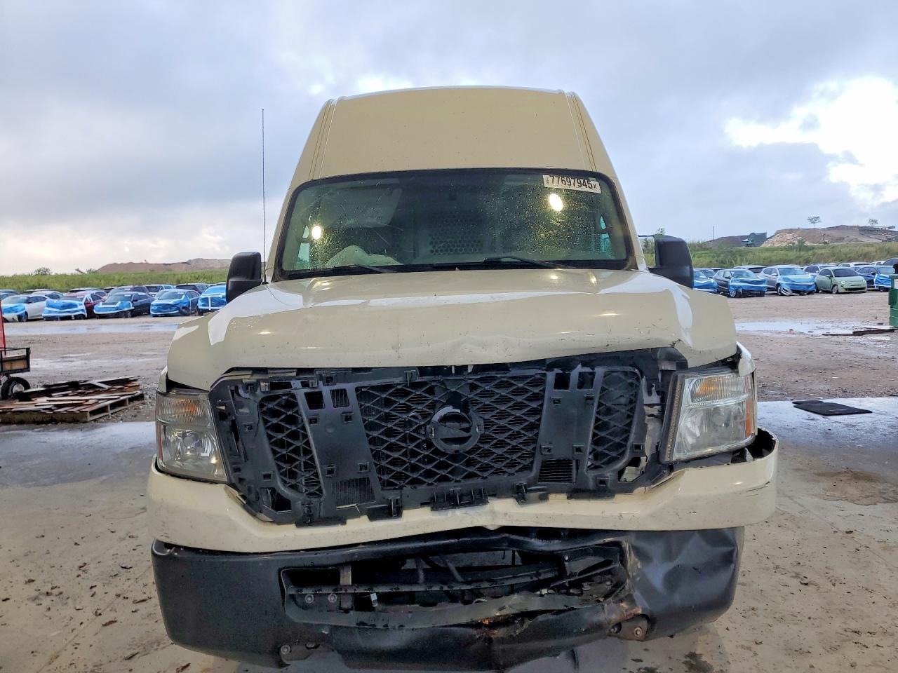 2018 Nissan NV 2500 S