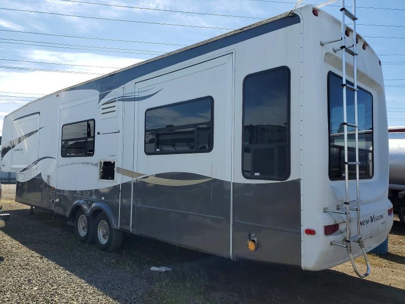 2005 KZ 2005 KZ-RV Camper