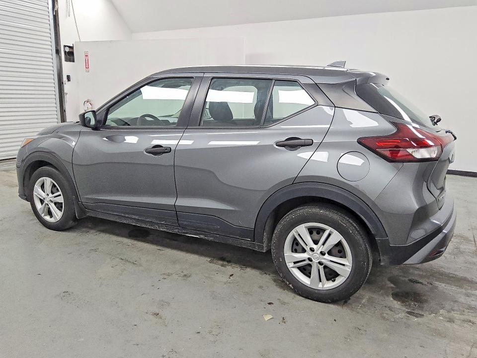 2024 Nissan Kicks s