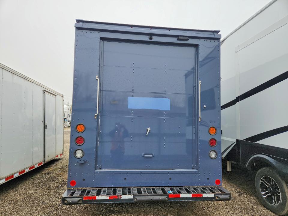 2021 Ford Transit Delivery Truck