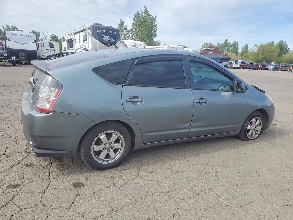 2005 Toyota Prius Base