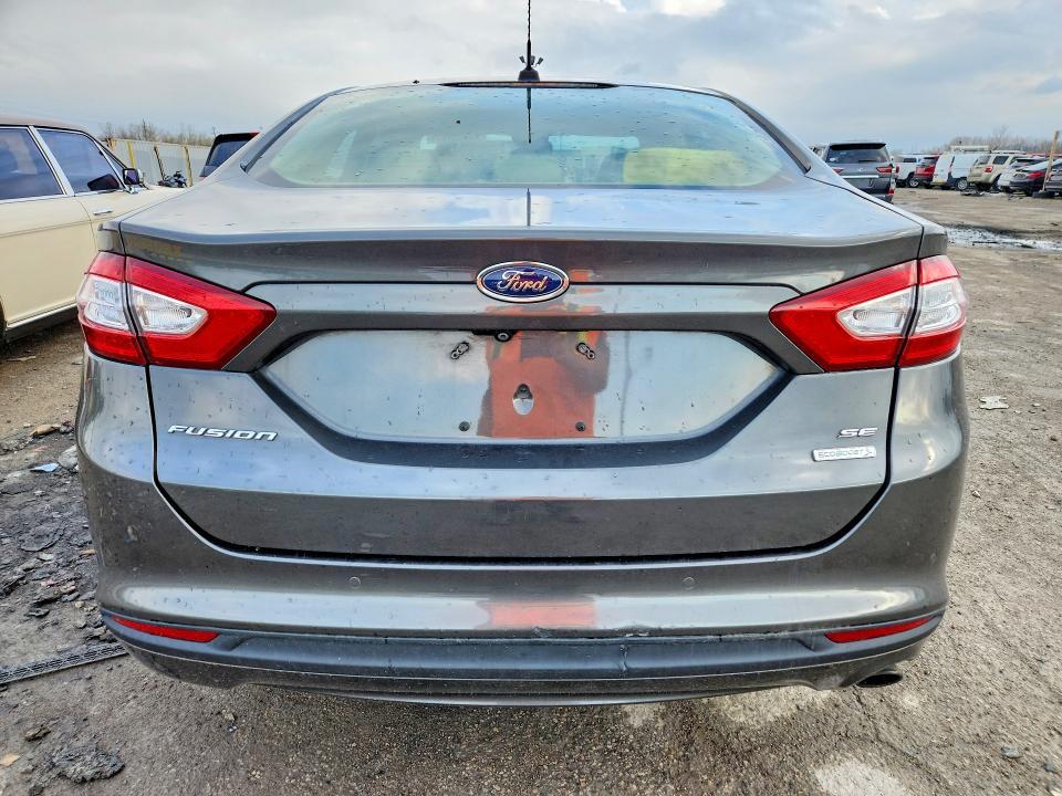 2015 Ford Fusion se
