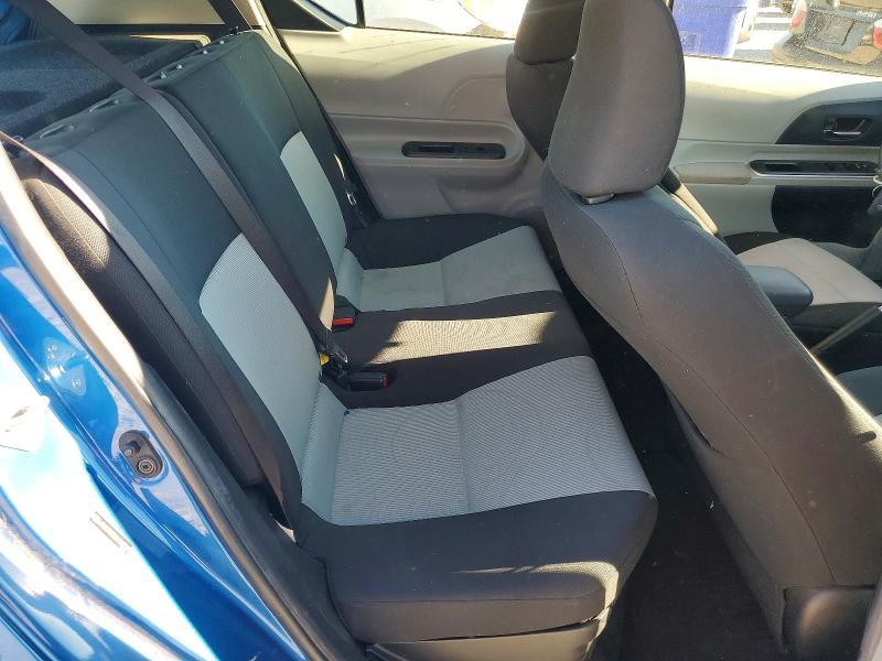 2014 Toyota Prius c Three