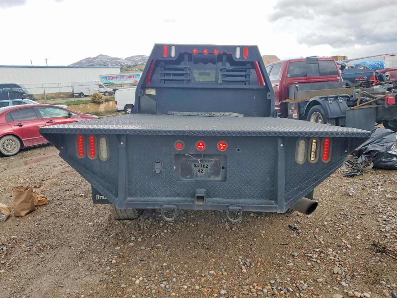 2014 Ford F350 Super Duty Flatbed Truck