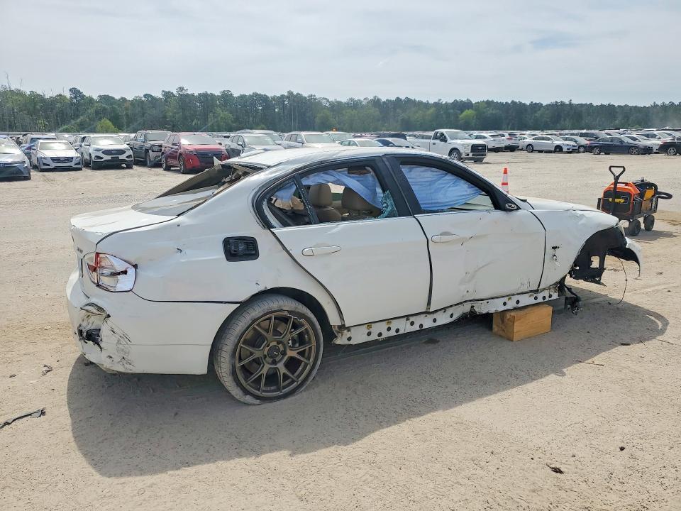 2006 BMW 330 i