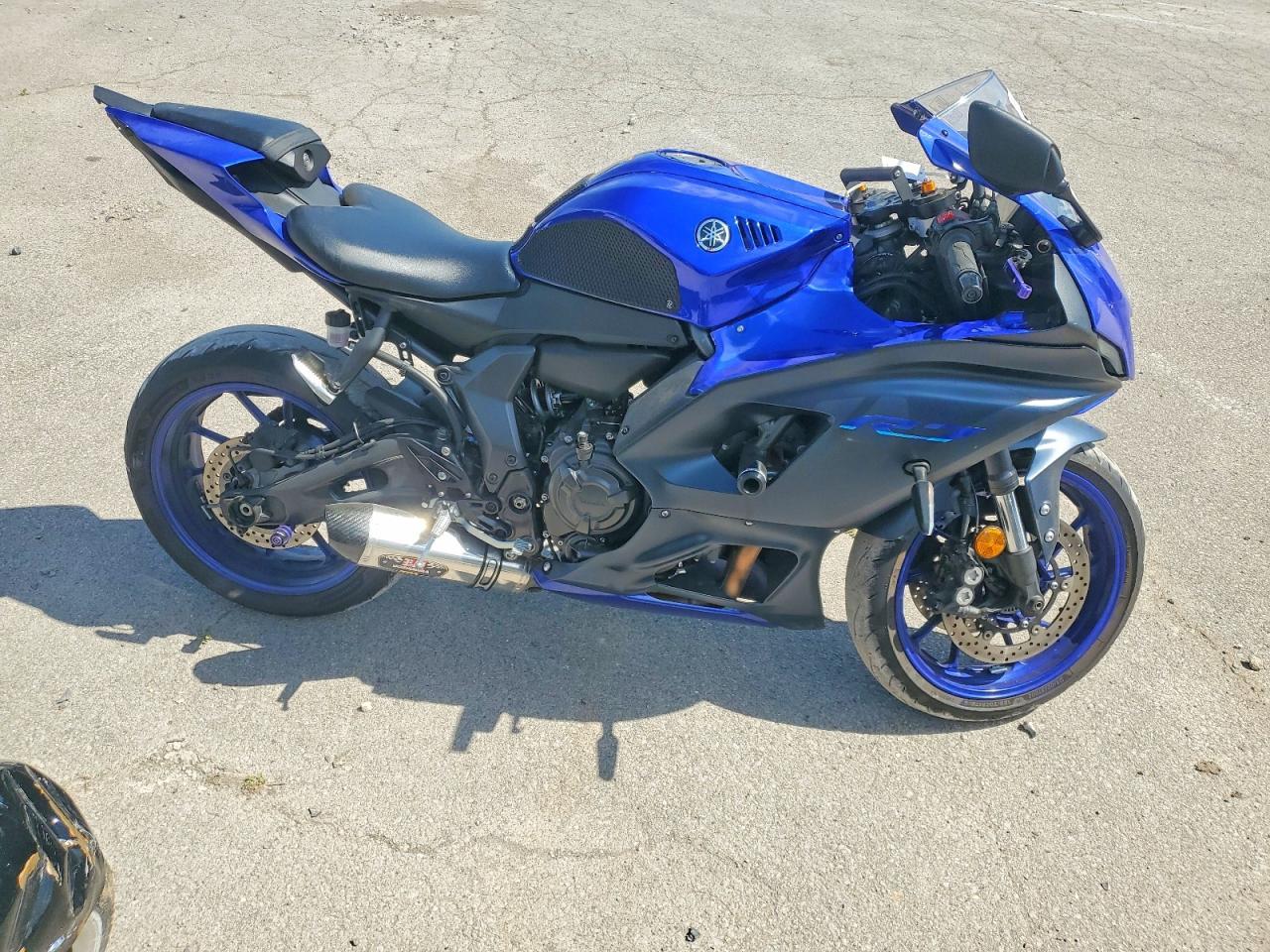 2022 Yamaha YZFR7