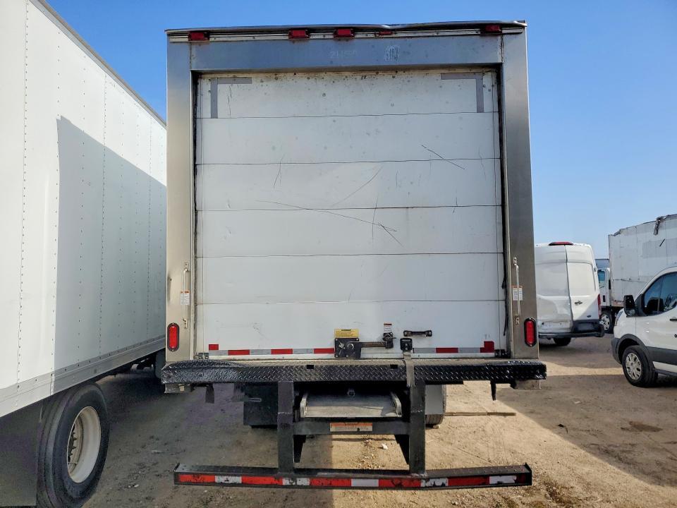 2020 Freightliner Business Class M2 Refrigerated Truck