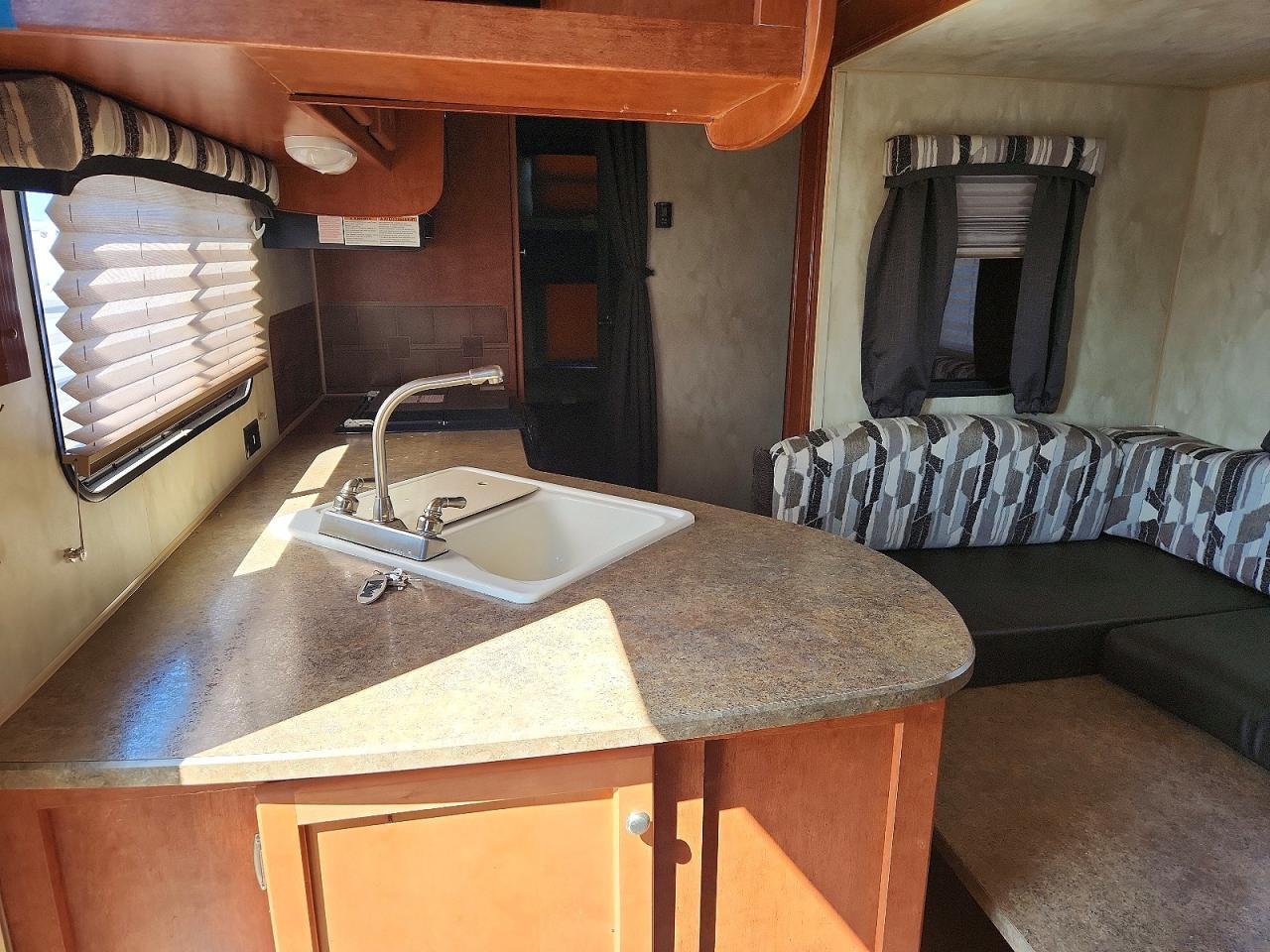 2017 Northwood 2000 Northwood Nash Camper