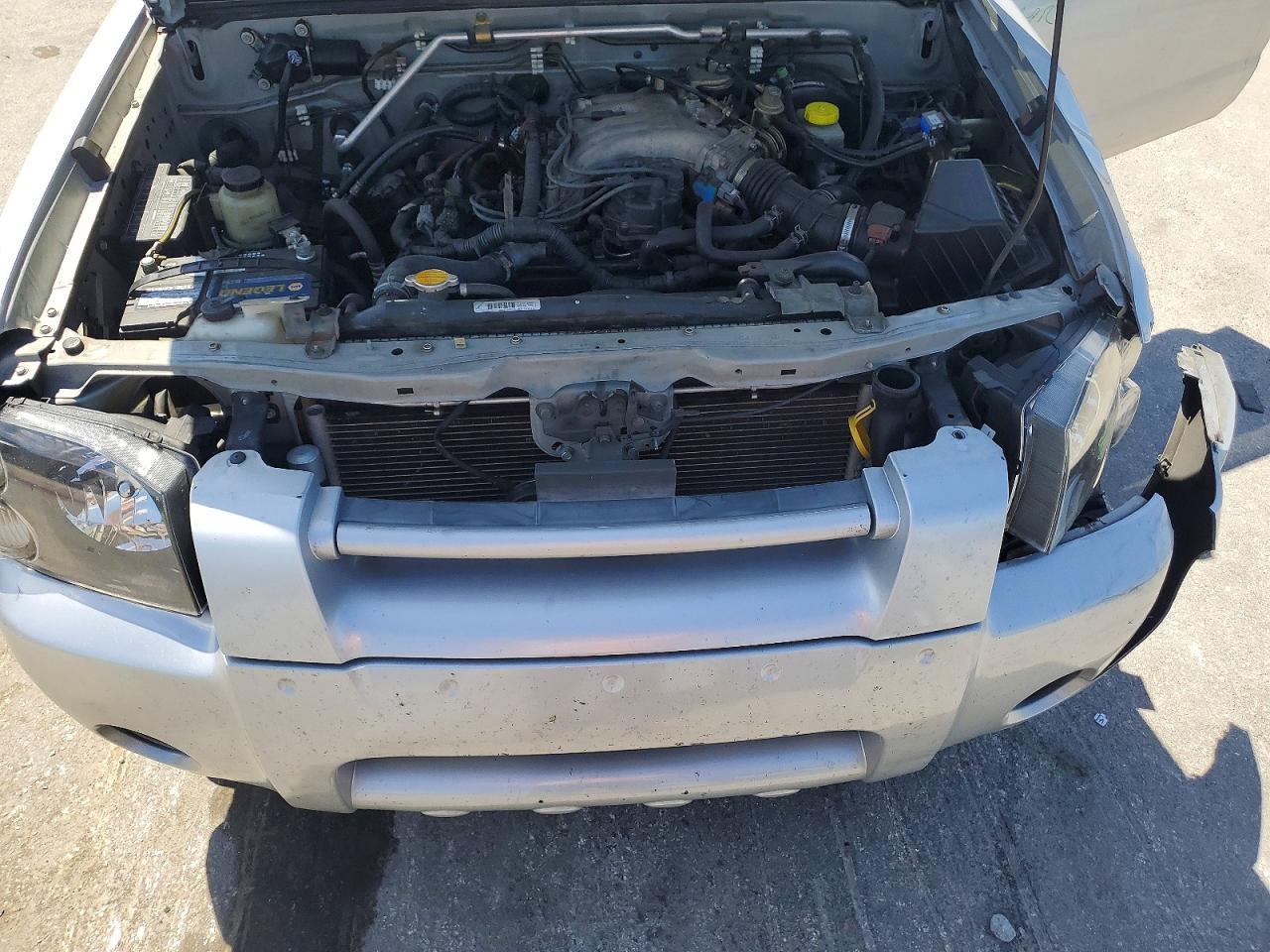 2003 Nissan Frontier XE-V6 Desert Runner