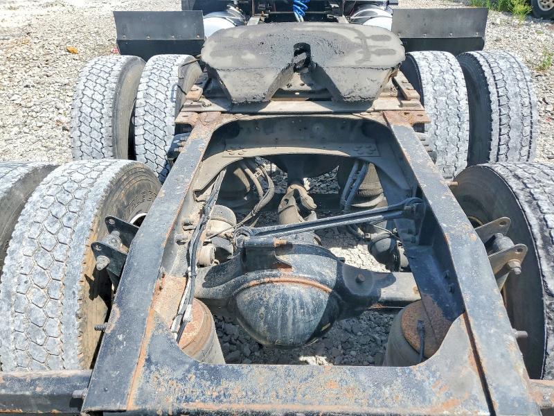 2006 Mack CXN613 Semi Truck