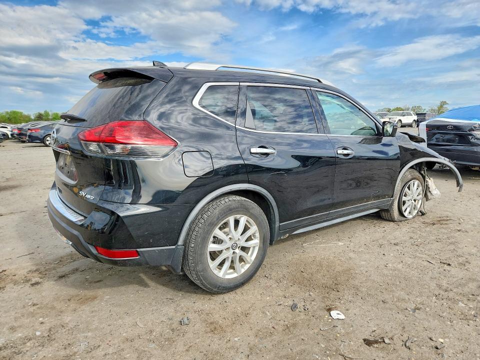 2018 Nissan Rogue sv