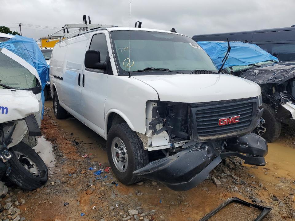 2023 GMC Savana 2500 EXT Delivery Van