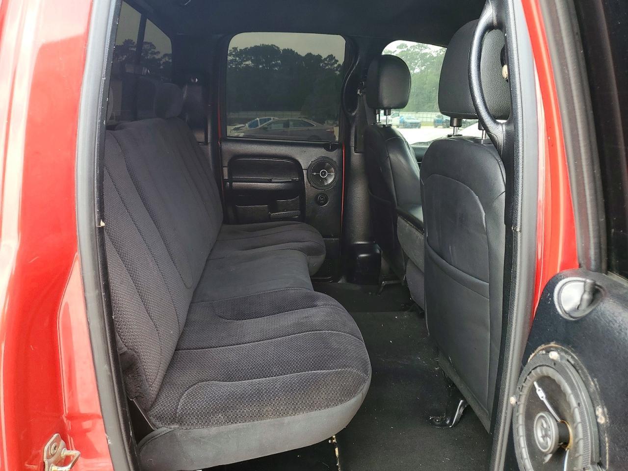 2005 Dodge RAM 1500 ST