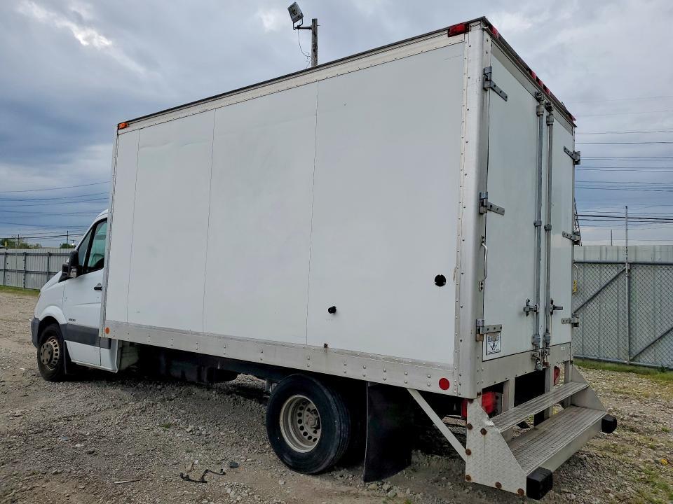 2014 Freightliner Sprinter Refrigerated BOX Truck