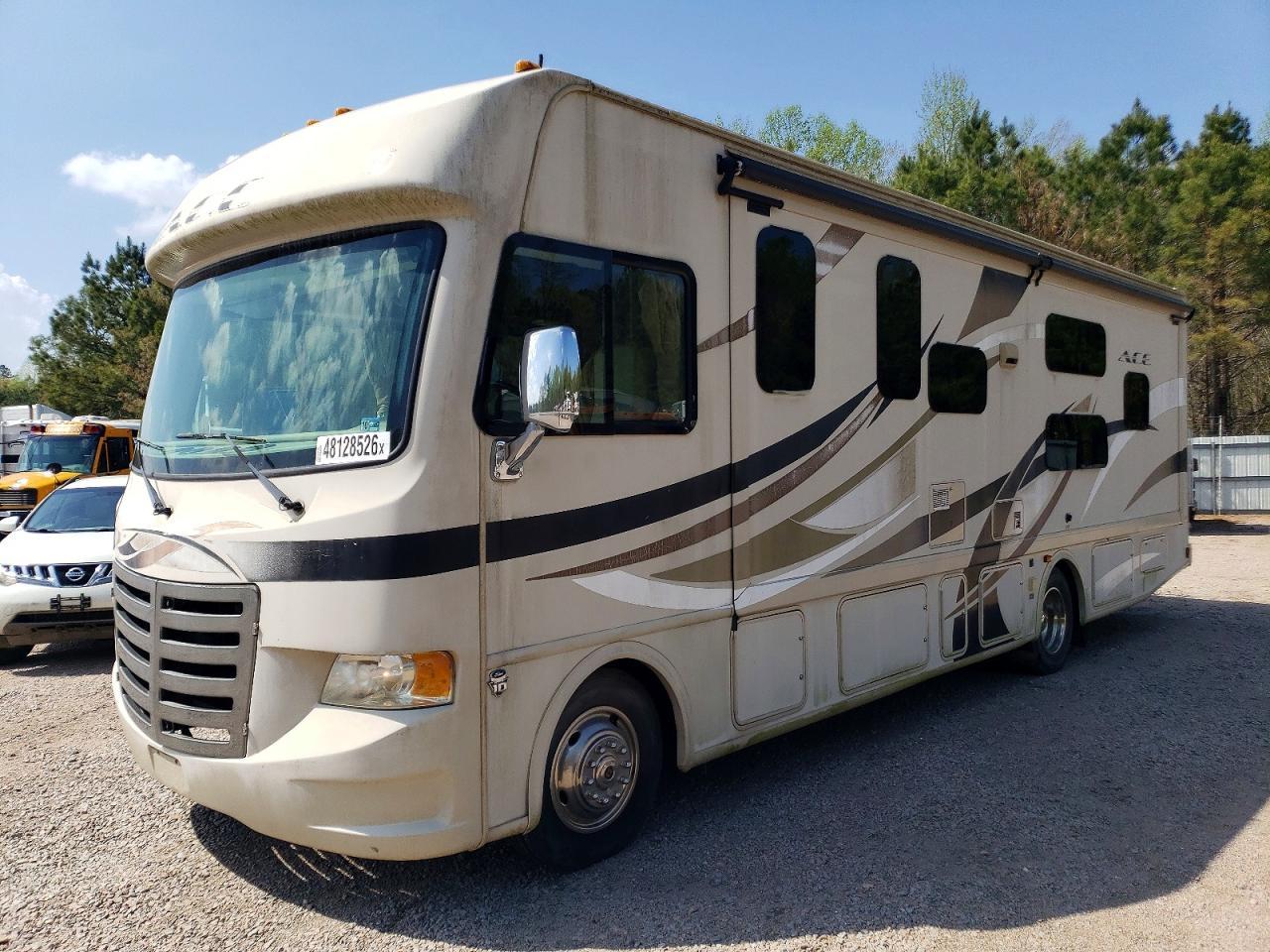 2015 Ford Motorhome Chassis RV