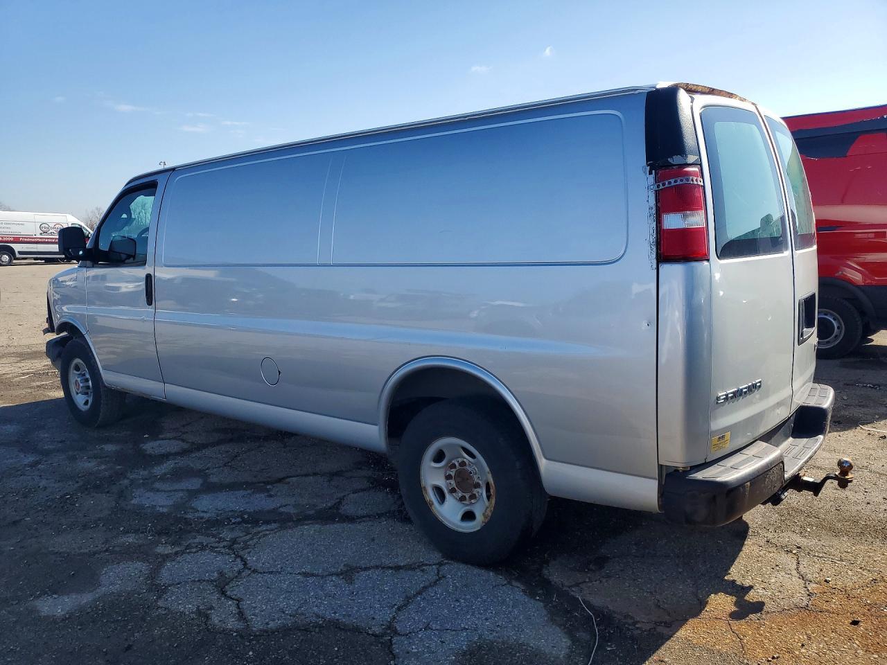2017 GMC Savana G2500 Utility / Service Van